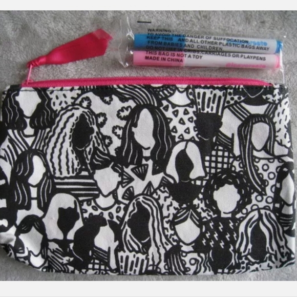 Ipsy Bag March 2018 Create Bag with Pink & Blue Markers ~ Personalize Yourself ! - Picture 2 of 4